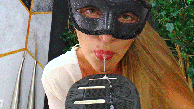 Lady Nora - Spit is the best way to remove dirt from soles!