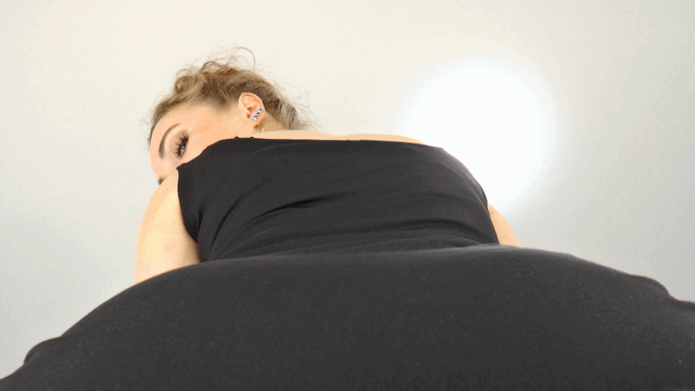 Princess Cindy - Prolonged Breath Restriction